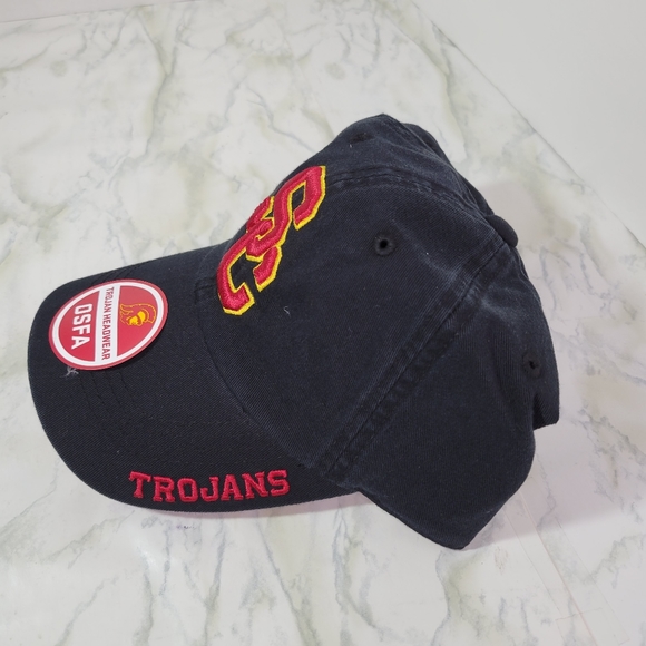 New USC Trojans Cap - Picture 2 of 4